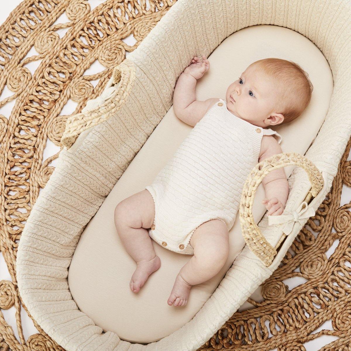 Knitted Moses Basket and Mattress in Linen - Little Snoozes