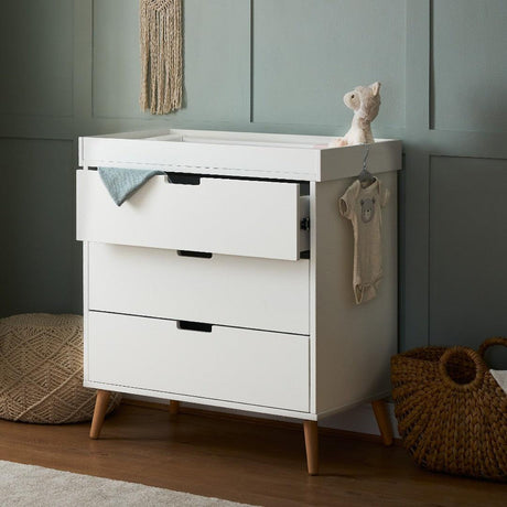 Maya Drawers and Changing Unit in White with Natural - Little Snoozes