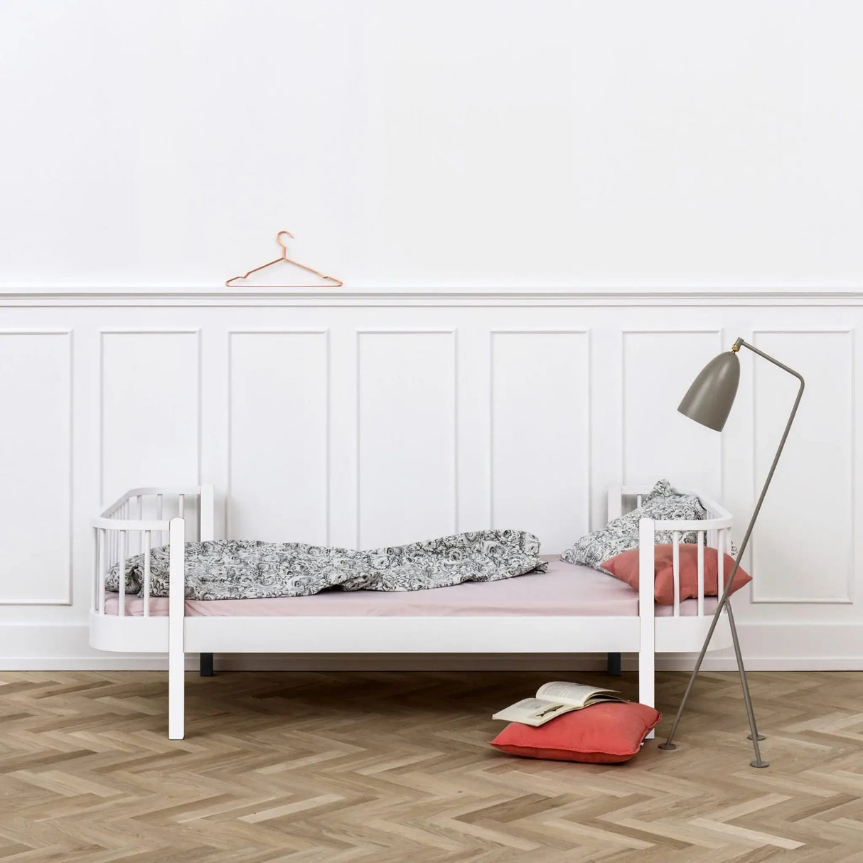 FREE Installation - Oliver Furniture Wood Original Single Bed in White - Little Snoozes