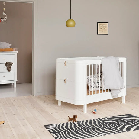 FREE Installation - Oliver Furniture Wood Mini+ Cot Bed Including Junior Kit in White - Little Snoozes